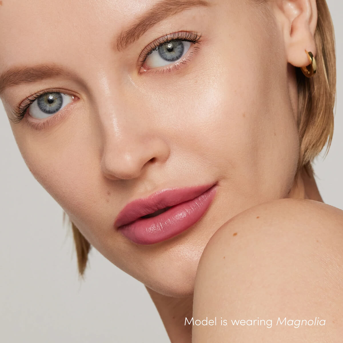 ColorLuxe Hydrating Cream Lipstick - Magnolia